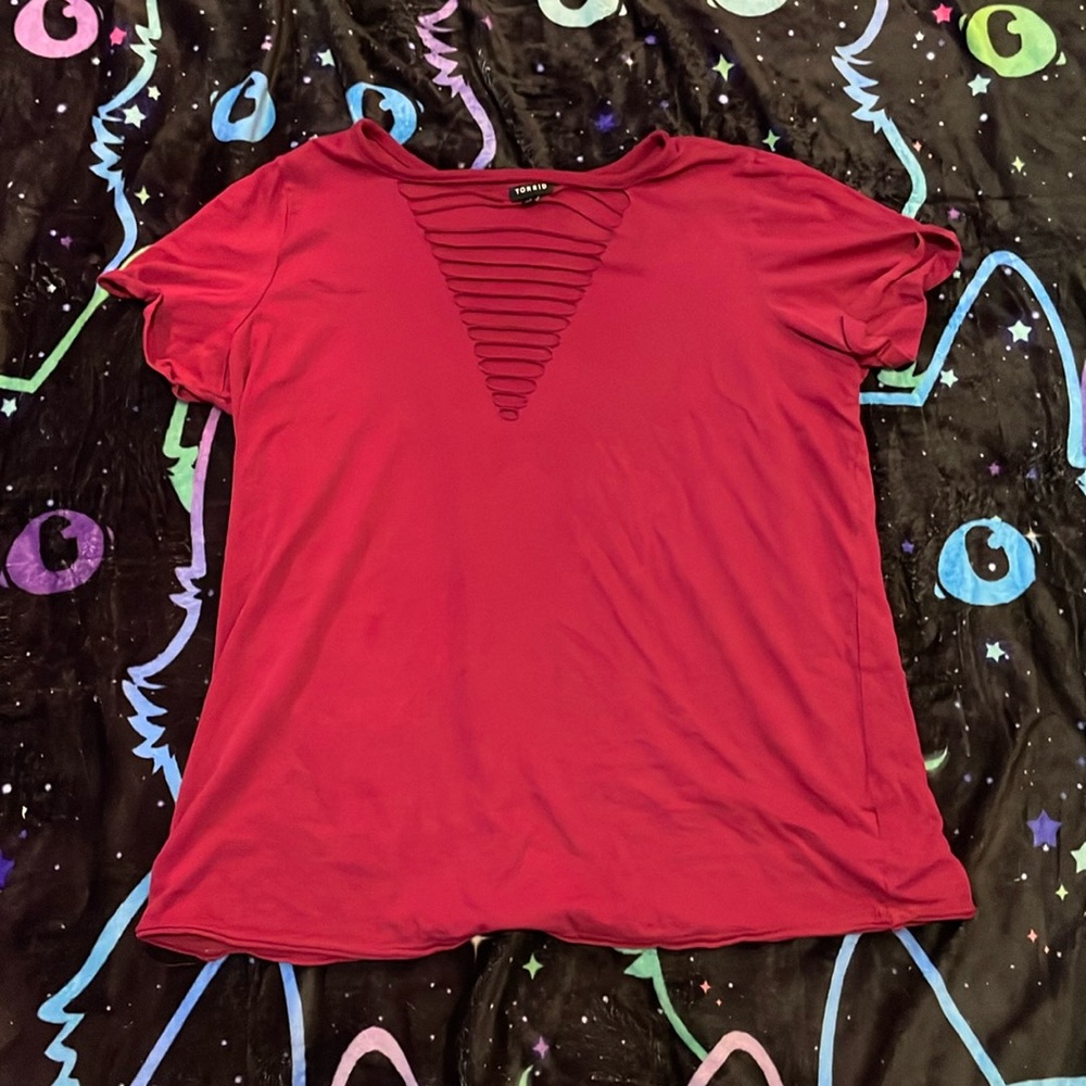 Merlot red SIZE ONE 1 XL TORRID TEE SHIRT STRAPPY